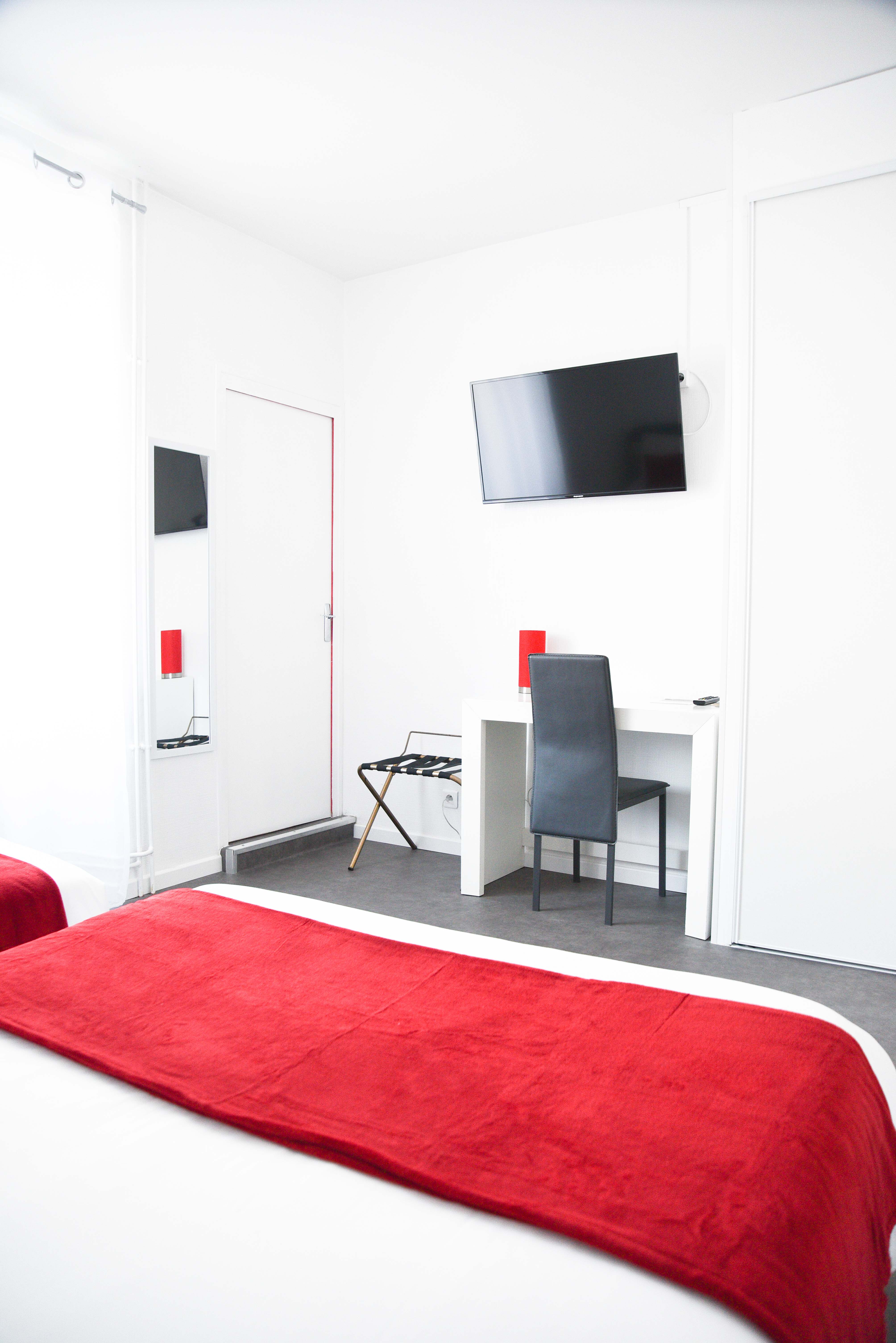 chambre-triple-hotel-cholet